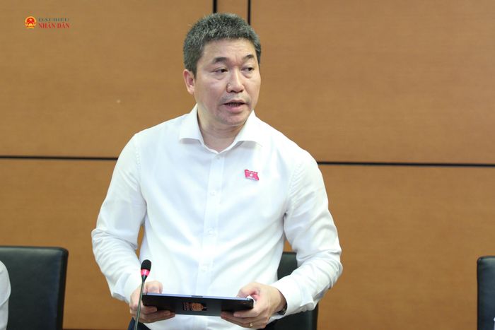 ĐBQH Phan Anh Sơn (Nghệ An) phát biểu