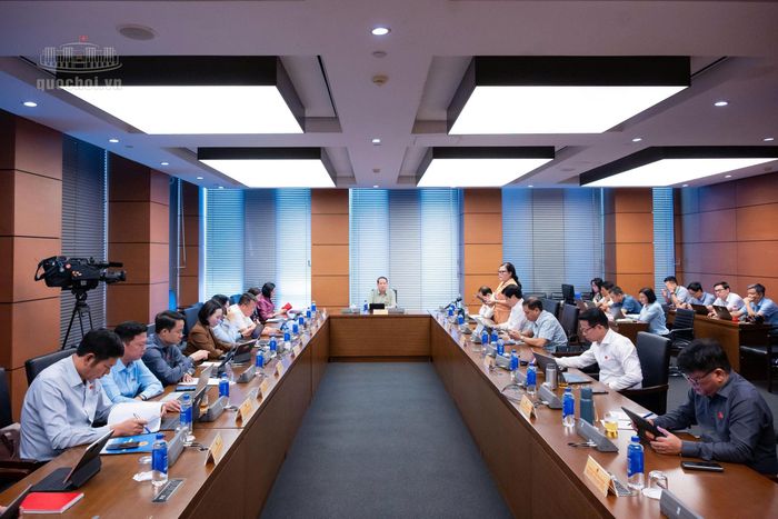Toàn cảnh thảo luận tại Tổ 9 - Nguồn: Quốc hội