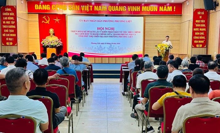 UBND phường Phương Liệt tổ chức hội nghị lấy ý kiến Nhân dân về việc điều chỉnh địa giới đơn vị hành chính.