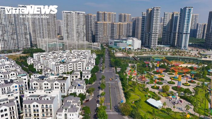 Nguồn cung nhà ở cải thiện cùng những chuyển biến trong tháo gỡ pháp lý đang tạo thêm động lực cho thị trường bất động sản TP.HCM.
