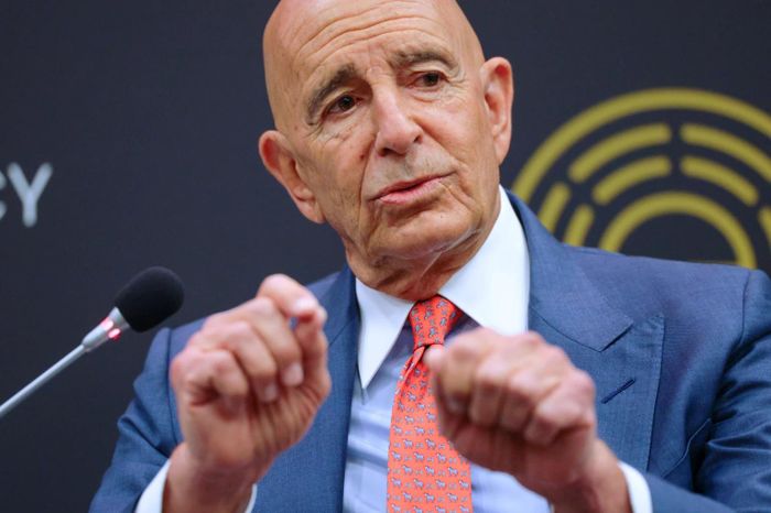 Ông Tom Barrack, Đại sứ Mỹ tại Thổ Nhĩ Kỳ kiêm đặc phái viên phụ trách vấn đề Syria. (Ảnh: AP)