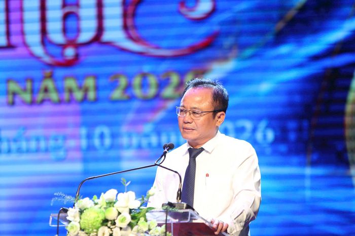 Tiến sĩ, nhà viết kịch Nguyễn Đăng Chương, Chủ tịch Hội đồng giám khảo đánh giá nghệ thuật. Ảnh: BTC
