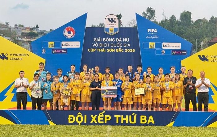 Đội Hà Nội 1 nhận hạng Ba tại Giải bóng đá nữ vô địch quốc gia - Cúp Thái Sơn Bắc năm 2026. Ảnh: VFF