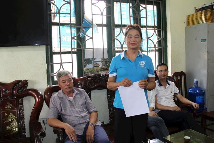 Tổ hòa giải thôn Thượng Tiết, xã Mỹ Đức trao đổi phương thức hoà giải. Ảnh: Minh Phong