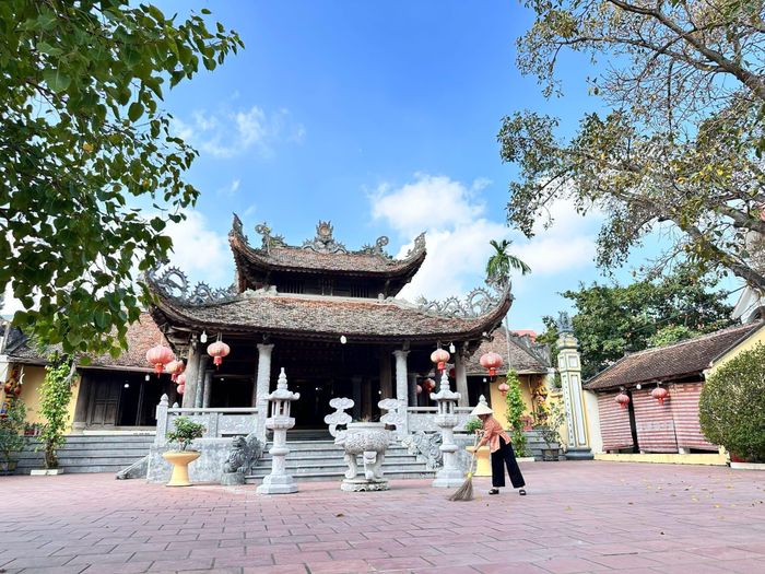 Đình Bà Tía, thôn Vĩnh Ninh được giới thiệu trong phiên livestream của UBND xã Đại Thanh ngày 17-10-2026. Ảnh: PV