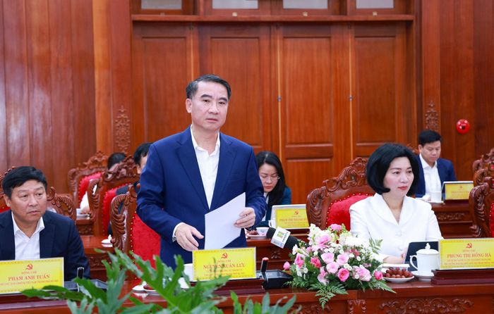 Phó Chủ tịch UBND thành phố Hà Nội Nguyễn Xuân Lưu nhấn mạnh hợp tác sẽ góp phần thúc đẩy phát triển kinh tế - xã hội của Hà Nội và Lâm Đồng. Ảnh: Văn Tuyến