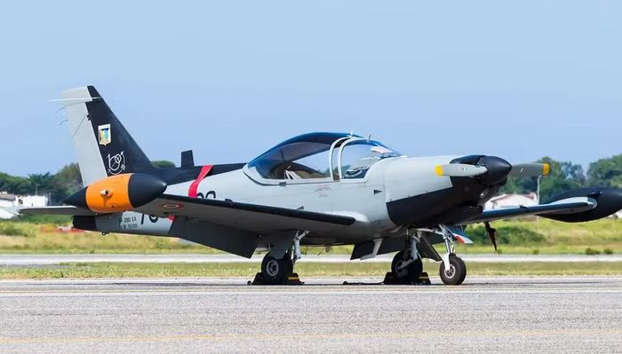 SF-260 là dòng máy bay hạng nhẹ được Philippines sử dụng trong chương trình đào tạo phi công quân sự.