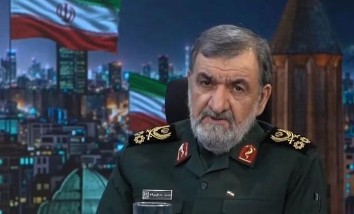 Tuy nhiên, ông cho rằng khó khăn kinh tế không đồng nghĩa Tehran thất bại về chiến lược và bác bỏ quan điểm rằng sức ép sẽ buộc Iran chấp nhận các yêu cầu của Washington.
