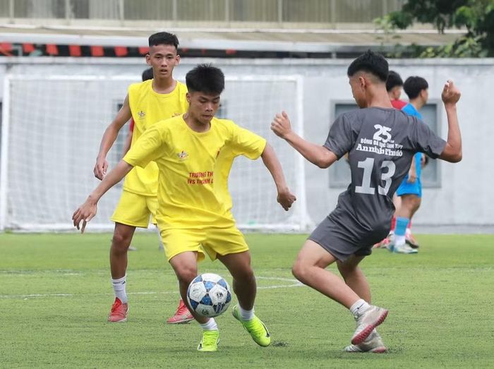 Bảng P: THPT Phùng Khắc Khoan TT 3-0 THPT IVS Thanh Oai