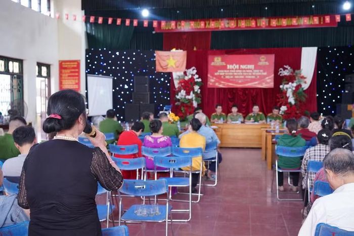 Lắng nghe ý kiến nhân dân góp phần nâng cao hiệu quả công tác phòng ngừa, đấu tranh với tội phạm.