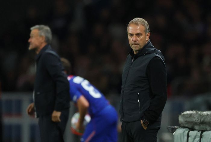  Barcelona của Hansi Flick toàn thắng 9 vòng La Liga, tạo sức ép lớn lên Mourinho trước cuộc tái ngộ. 