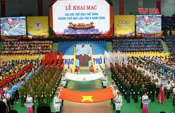 Lễ khai mạc Đại hội Thể dục thể thao TP. Huế lần thứ X. Ảnh: S.Thùy