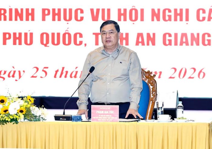 Phó Thủ tướng Thường trực Chính phủ Phạm Gia Túc phát biểu tại cuộc làm việc với Lãnh đạo tỉnh An Giang. (Ảnh: TTXVN)