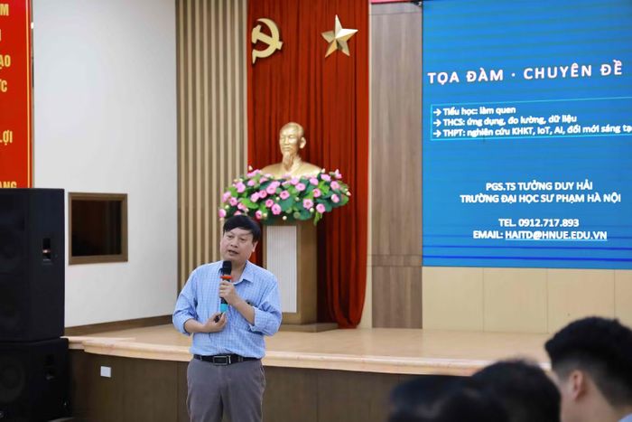 Phó Giáo sư, Tiến sĩ Tưởng Duy Hải chia sẻ tại tọa đàm. (Ảnh: MẠNH XUÂN)