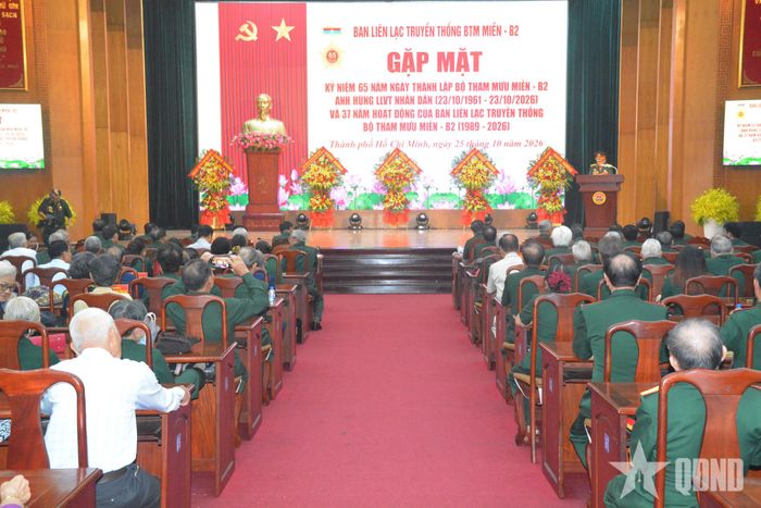 Toàn cảnh buổi gặp mặt.