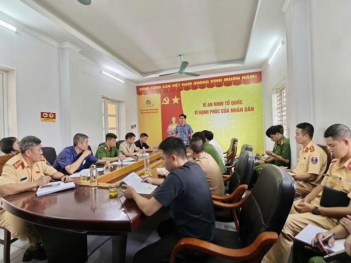 Đại tá Nguyễn Đức Thìn - Phó Giám đốc Công an thành phố Hải Phòng phát biểu chỉ đạo
