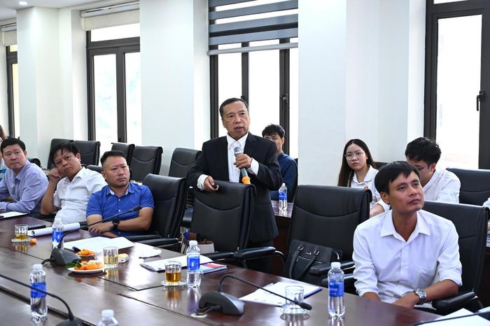 PGS.TS Tống Trung Tín, Chủ tịch hội khảo cổ học Việt Nam chia sẻ nội dung điện Kính Thiên.