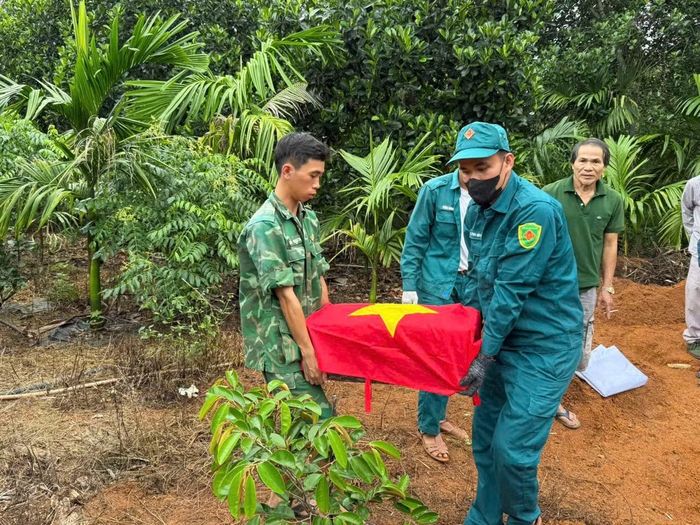 Một hài cốt liệt sĩ được tìm thấy tại xã Mỏ Cày (tỉnh Quảng Ngãi).