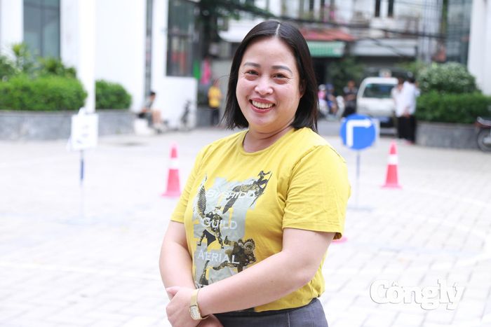 Chị Trần Thị Thanh Hiên phấn khởi chia sẻ tại chương trình.