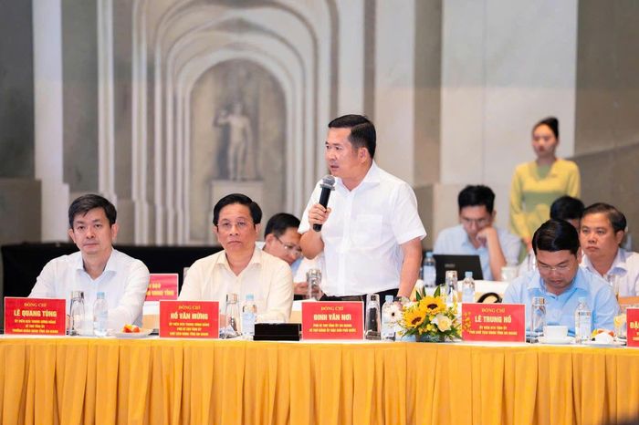 Ông Đinh Văn Nơi, Phó Bí thư Tỉnh ủy An Giang, Bí thư đặc khu Phú Quốc phát biểu tại buổi làm việc. Ảnh: TĐ