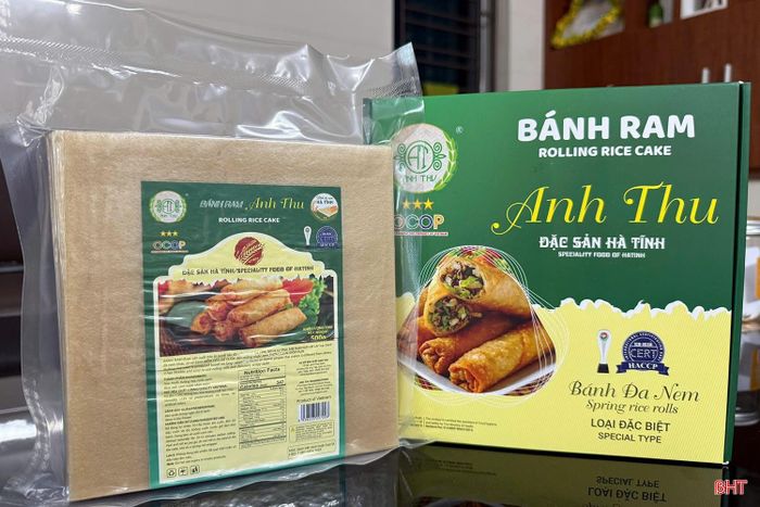 Bánh ram dẻo, dai mang đặc trưng Hà Tĩnh của cơ sở bánh ram Anh Thu hiện đã tiếp cận người tiêu dùng tại nhiều quốc gia.