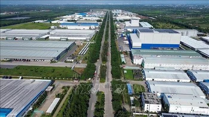 Khu công nghiệp Phú An Thạnh, xã Bến Lức, tỉnh Tây Ninh, phát huy lợi thế kết nối từ cao tốc Bến Lức – Long Thành để thu hút đầu tư, phát triển sản xuất công nghiệp. Ảnh: Giang Phương/TTXVN
