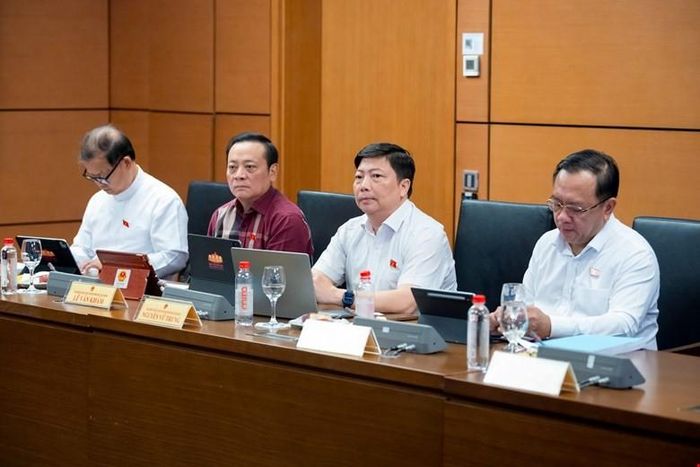 Các đại biểu Quốc hội thành phố Hồ Chí Minh tại phiên thảo luận tổ 2. Ảnh: Cổng thông tin điện tử Quốc hội.