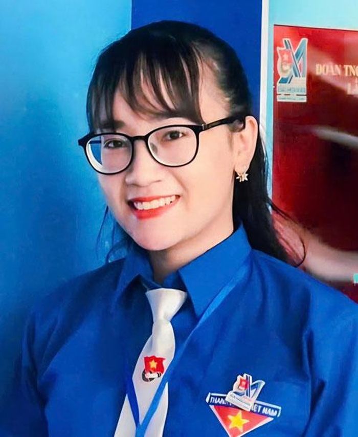 Chị Lưu Thị Phương, Phó Bí thư Đoàn Trường Trung học phổ thông Ngô Sĩ Liên.