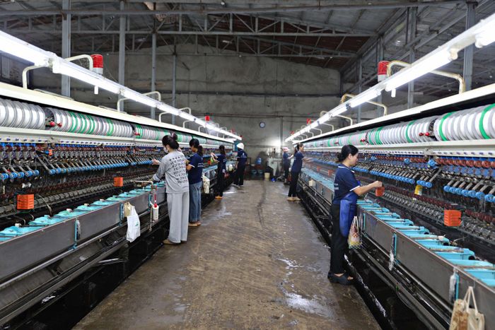 Nhà máy ươm tơ với công nghệ hiện đại phục vụ nhu cầu xuất khẩu tại xã Nam Ban Lâm Hà