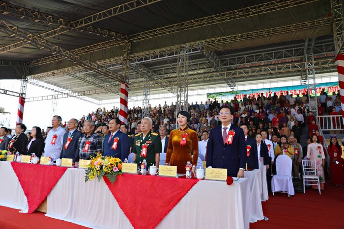 Lãnh đạo tỉnh Lâm Đồng cùng các lực lượng, sở, ban ngành tham dự Lễ kỷ niệm