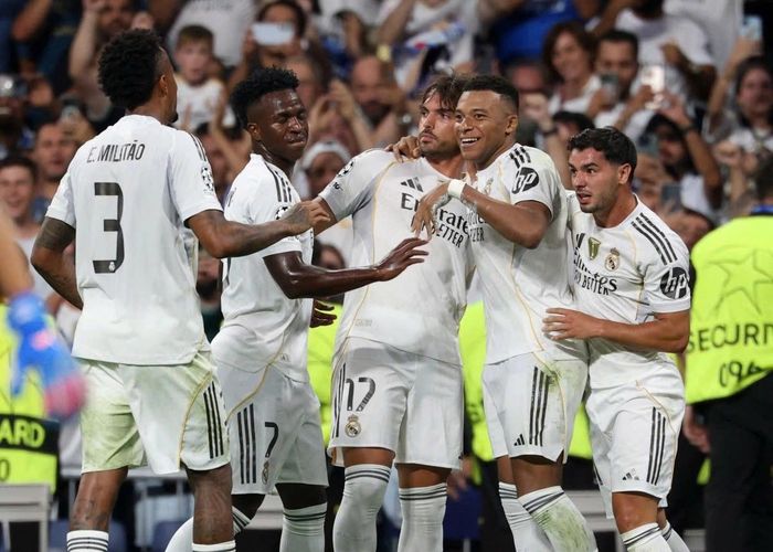 Real Madrid sẵn sàng gây bất ngờ cho Barcelona.