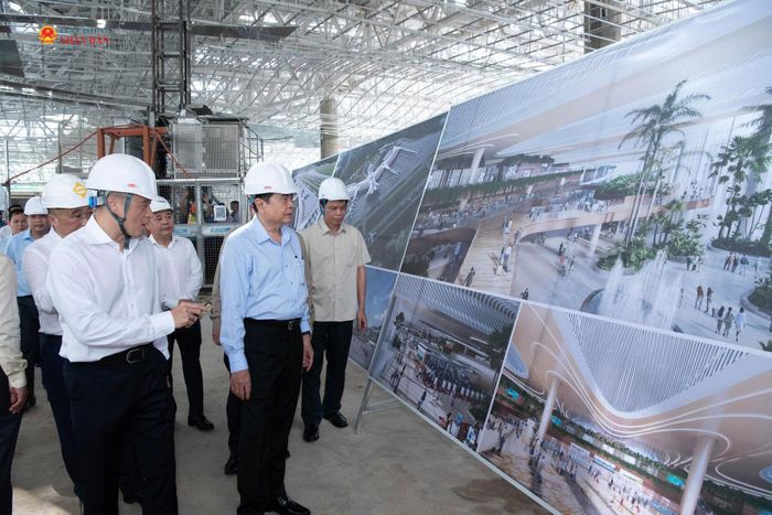Chủ tịch Quốc hội Trần Thanh Mẫn kiểm tra thực tế tiến độ triển khai một số công trình, dự án phục vụ Hội nghị cấp cao APEC 2027