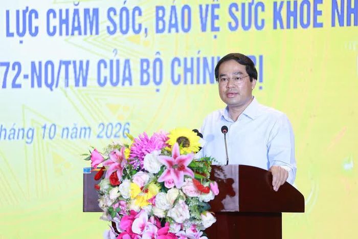 Bí thư Tỉnh ủy Thái Nguyên Trịnh Xuân Trường nhấn mạnh: Thái Nguyên là địa phương đầu tiên trong cả nước triển khai nhiệm vụ này, thể hiện quyết tâm đổi mới chính sách chăm sóc sức khỏe, hướng tới mục tiêu mọi người dân được tiếp cận dịch vụ y tế. Ảnh TNGOV