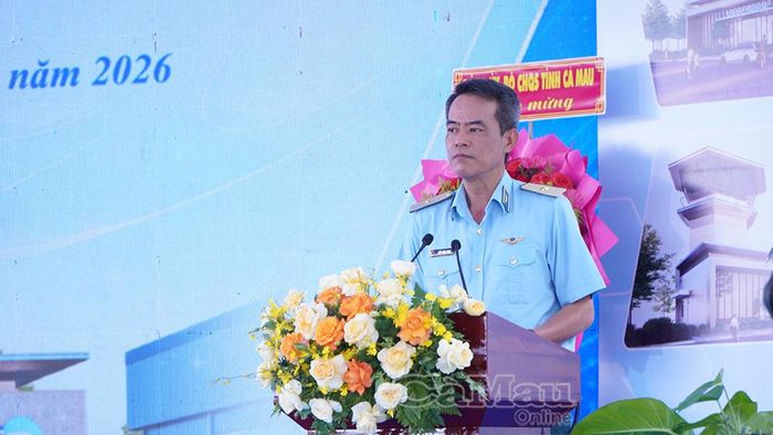  Thiếu tướng Kiều Đặng Hùng, Tư lệnh Binh đoàn 18, Chủ tịch kiêm Tổng Giám đốc Tổng Công ty Trực thăng Việt Nam, phát biểu tại lễ khánh thành.