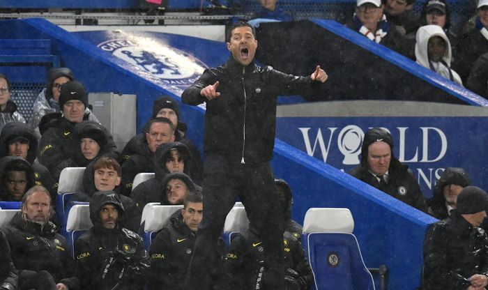 HLV Xabi Alonso còn nhiều việc phải làm với CLB Chelsea. Ảnh: Chelsea FC.