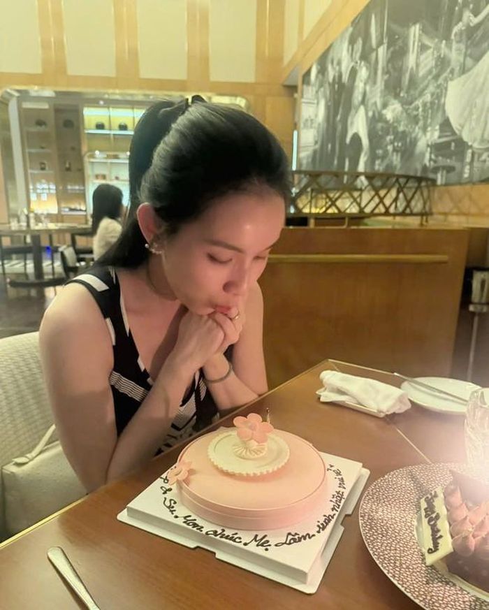 Hồi tháng 9, Thùy Lâm đón tuổi 39 bên chồng con.