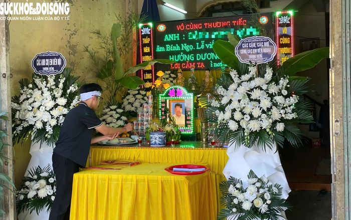 Lễ tang nạn nhân Đ.M.Q (SN 2005, trú tại thôn Ninh Thành, xã Vĩnh Lại) đang được gia đình tổ chức. Ảnh: Đ.Tùy.