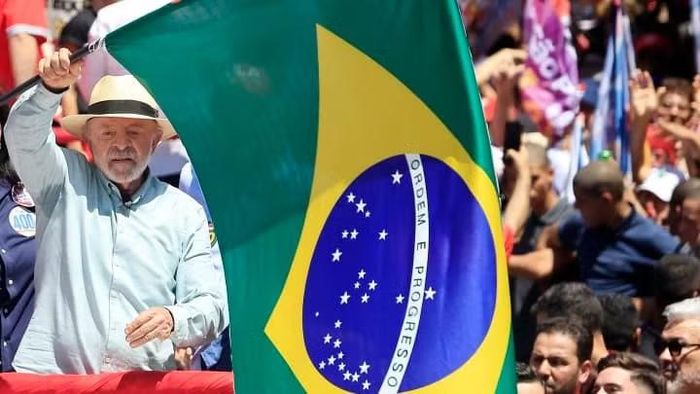Ông Lula dẫn trước hơn 4,4 triệu phiếu