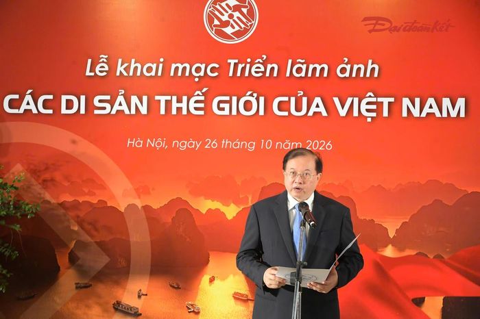 Thứ trưởng Bộ VHTTDL Tạ Quang Đông phát biểu.