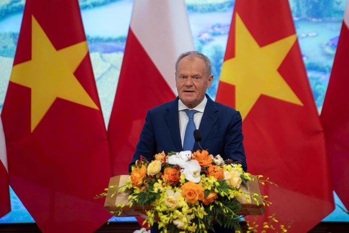  Thủ tướng Cộng hòa Ba Lan Donald Tusk phát biểu tại cuộc họp báo. 