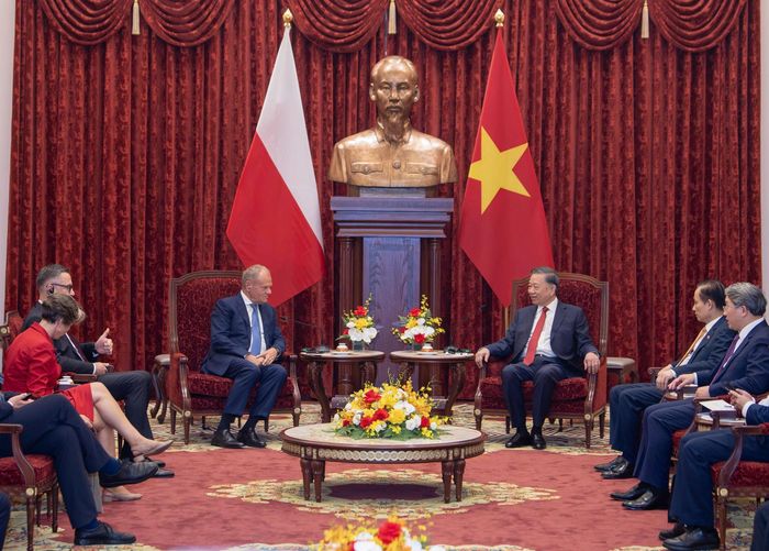  Chiều 26/10, tại Hà Nội, Tổng Bí thư, Chủ tịch nước Tô Lâm tiếp Thủ tướng Cộng hòa Ba Lan Donald Tusk. 