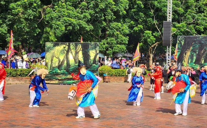 Các hoạt động văn hóa, lễ hội góp phần tạo thêm sức hút cho du lịch Thanh Hóa trong mùa thấp điểm