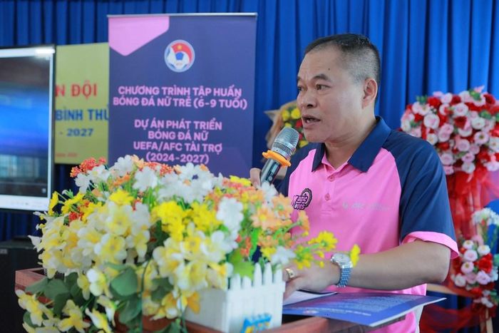 Thay mặt LĐBĐ Việt Nam, ông Lưu Quang Điện Biên cho biết phát triển bóng đá nữ từ lứa tuổi nhỏ là một trong những định hướng được LĐBĐ Việt Nam quan tâm. Ảnh: VFF
