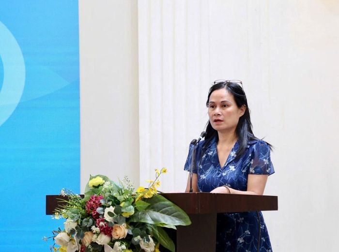 Bà Nguyễn Thị Thu Hương, Phụ trách phòng Truyền thông và Huy động nguồn lực, Quỹ Phòng bệnh (Bộ Y tế) chia sẻ về tác hại của thuốc lá và thuốc lá điện tử, thuốc lá nung nóng
