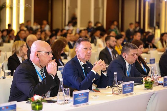 Các đại biểu dự Hội nghị bàn tròn doanh nghiệp Việt Nam- Ba Lan - Ảnh: chinhphu.vn/Nhật Bắc