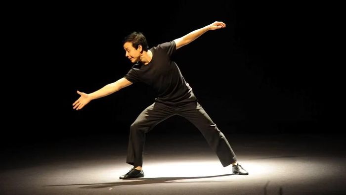 Nghệ sĩ Hoàng Tùng biểu diễn tại show “Kịch câm trở lại”. (Ảnh: Nhân vật cung cấp)