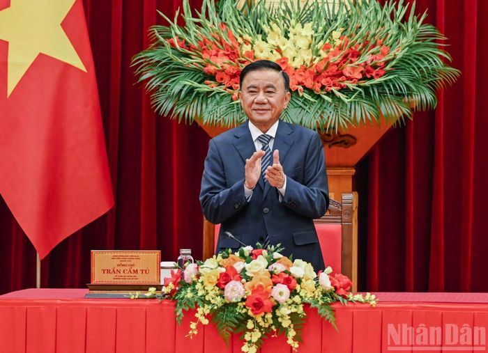 Thường trực Ban Bí thư Trần Cẩm Tú phát biểu tại cuộc tiếp. (Ảnh: DUY LINH)