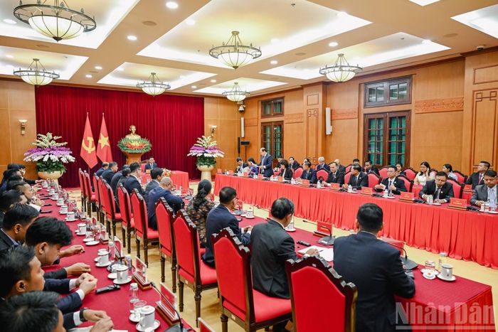 Quang cảnh cuộc tiếp tại Trụ sở Trung ương. (Ảnh: DUY LINH)