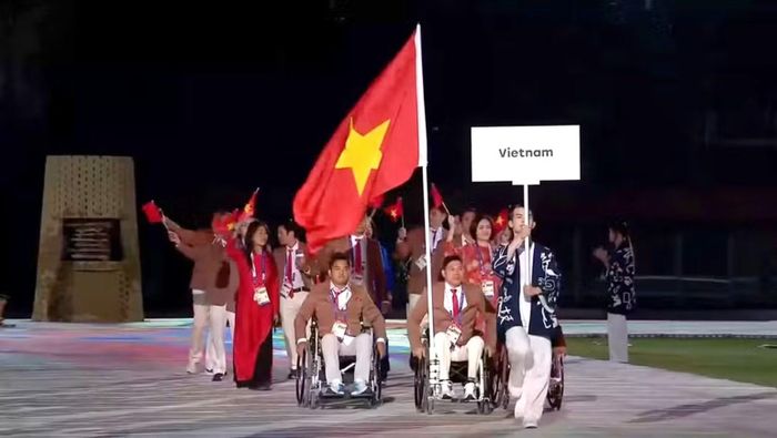 Đoàn thể thao người khuyết tật Việt Nam diễu hành tại Đại hội. (Ảnh: Thái Dương)