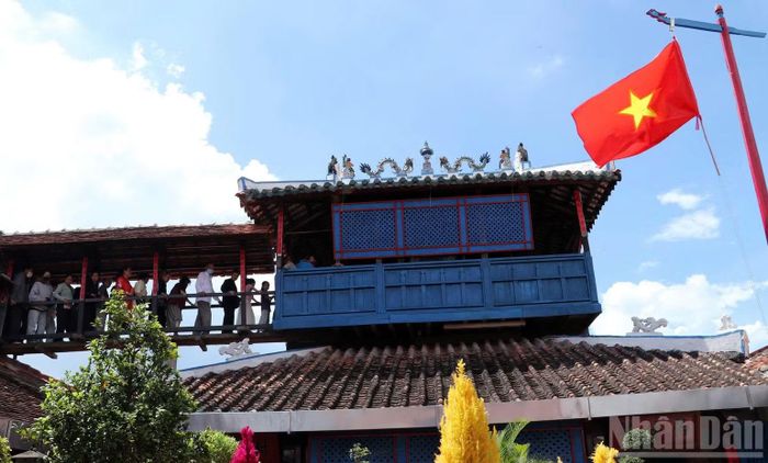 Nhà lớn Long Sơn trong Lễ hội Trùng Cửu năm 2026. (Ảnh: LÊ ĐÌNH THÌN)